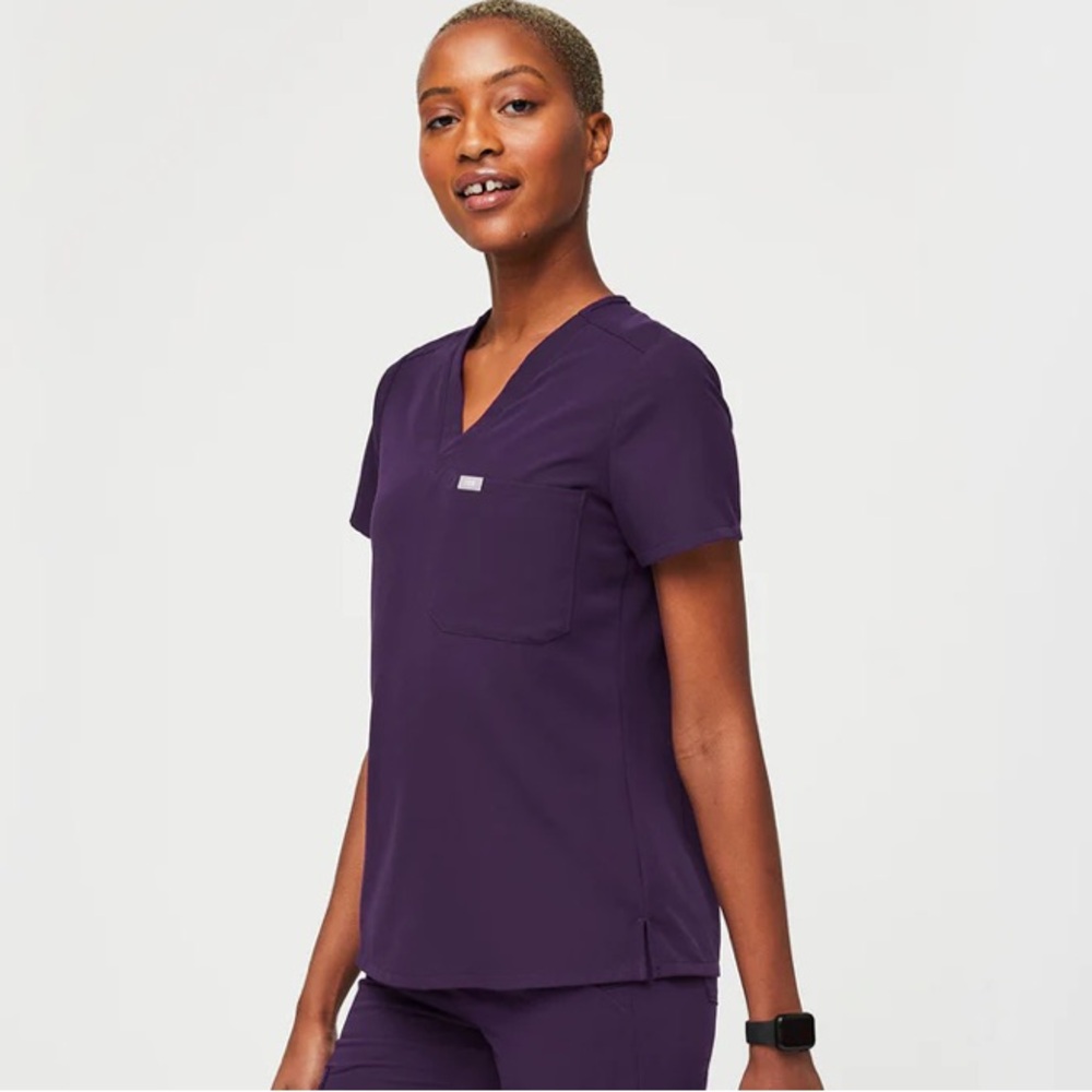 Figs Catarina One-Pocket Scrub Top Purple Size Medium